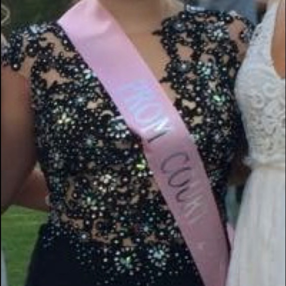 Prom Dress - Picture 3 of 3